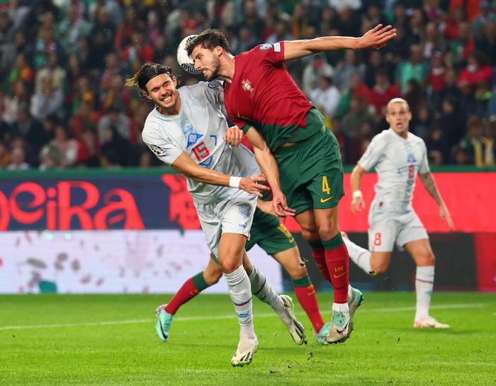 欧预赛:哪支球队的防守最强悍? 欧预赛:哪支球队的防守最强悍?