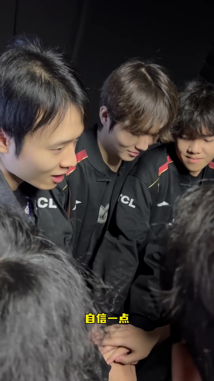 EDG轻取BRO,Deft极限生还后反打顶尖较量入围赛,强势挺进下一轮的简单介绍 EDG轻取BRO,Deft极限生还后反打顶尖较量入围赛,强势挺进下一轮的简单介绍