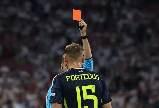 欧洲杯：瑞士战胜法国取得胜利