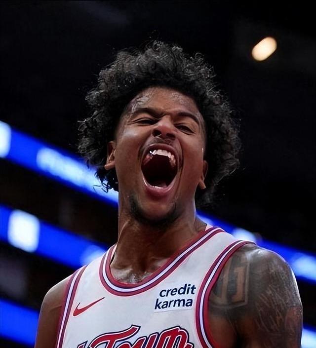 AG百家乐官方网站-包含热火客场力克灰熊，取得三连胜的词条